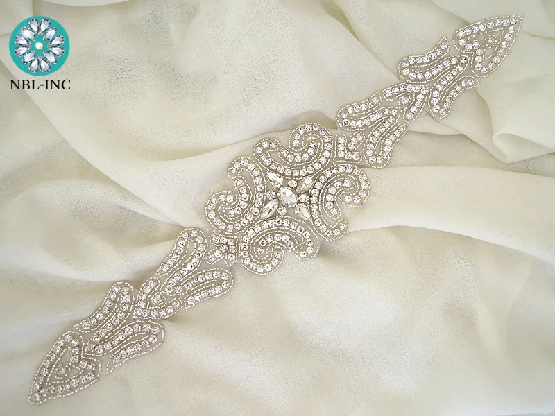 (30 KUSOV) crystal svadobné korálkové drahokamu krídla nášivka na svadbu večerné šaty žehlička na WDD0043