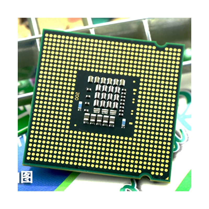 4 jadro INTEL Core 2 QUDA Q8300 CPU Procesor 2.5 Ghz/ 4M /1333GHz) Socket 775