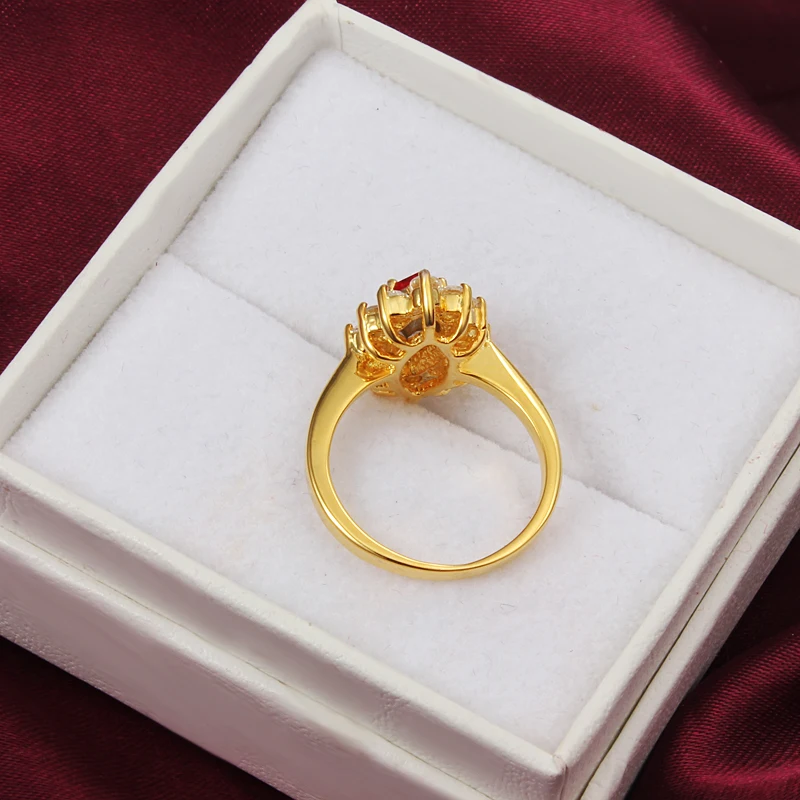 Luxusná zlatá farba Princezná zirkón snubný prsteň žena módy klasické šperky veľkosť 6-9 # drop shipping anel bague