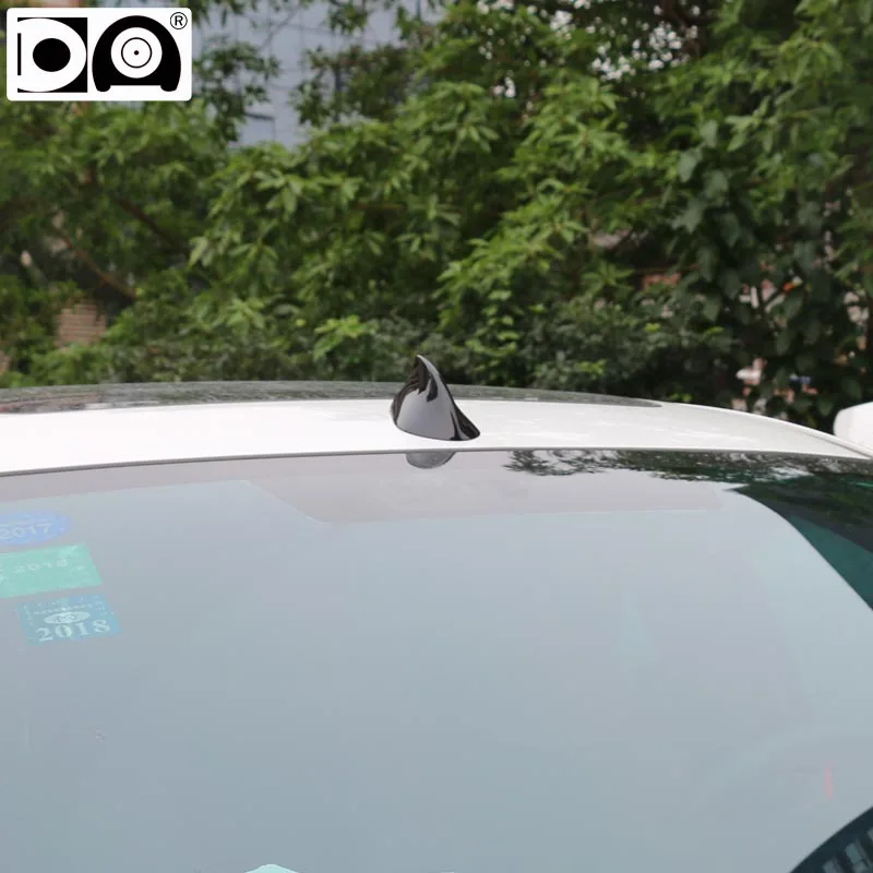 Pre Hyundai Getz príslušenstvo Predné shark fin antény špeciálne antény autorádia auto Silnejší signál Klavírny lak