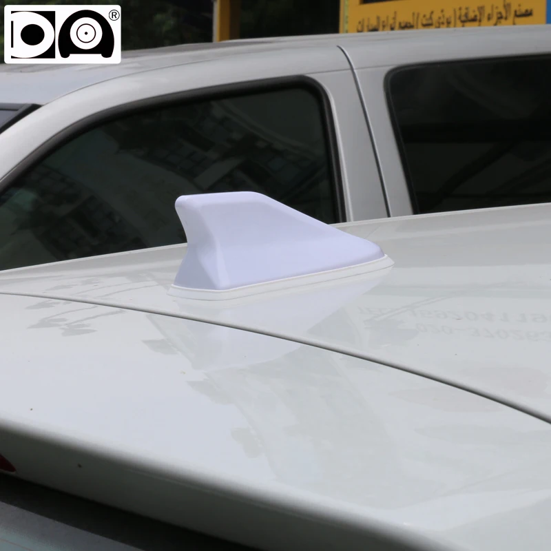 Seat Ibiza Nepremokavé shark fin antény špeciálne auto antény autorádia Silnejší signál Klavírny lak