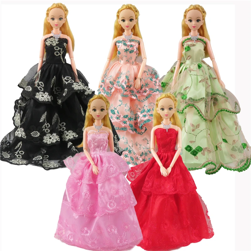 Náhodné 5 Ks Bábika Barbie Šaty Svadobné Šaty Princezná Šaty+5 Ks Módne Plastové Náhrdelník Oblečenie Pre Bábiky Barbie Girl Darček