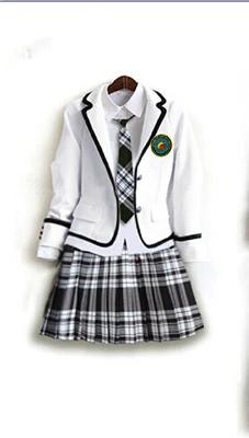 Detská škola jednotné oblečenie a dlhé rukávy zbor základnej školy študenti čítanie Britský študent školské uniformy