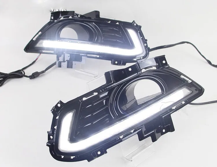 Doprava Zadarmo!DRL Styling pre Ford Mondeo Fusion 2013-2016 LED Denných prevádzkových Svetlo Zase Signál funkcia S Hmlové Svietidlo Diera
