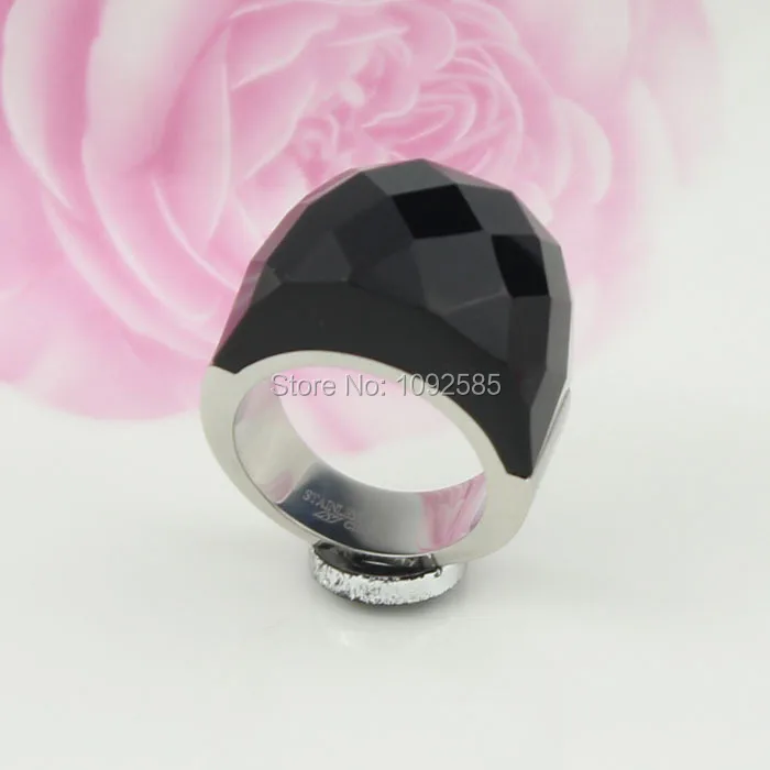 LYCOON Módne 316L Nerezovej ocele opálové šperky Krúžok s Black Onyx rezanie kameňa pre ženy, luxusné krúžok v Striebristé farba