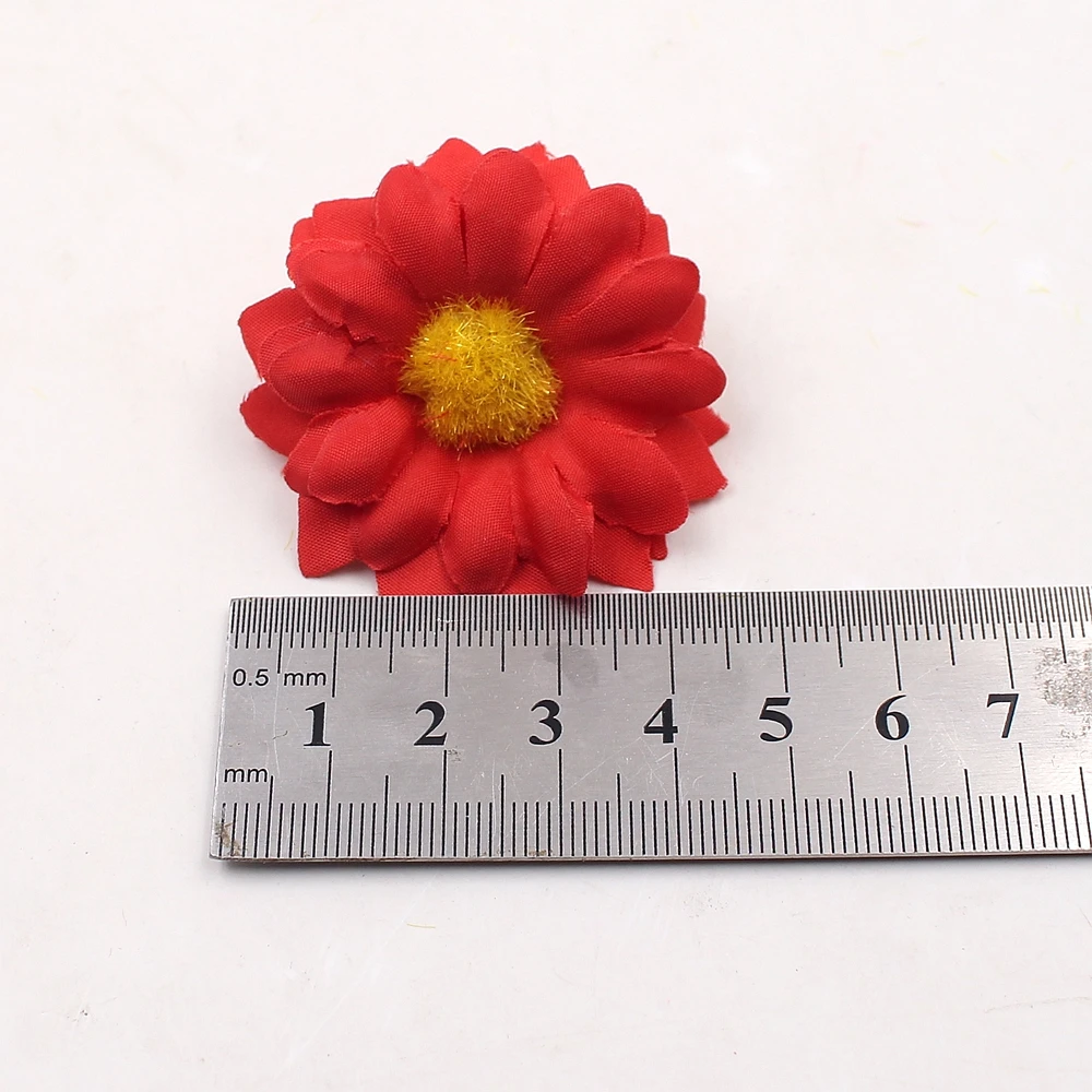 100ks 4,5 cm Hodváb Malé Daisy Umelý Kvet Svadobné Domov Dekoratívne Kvetinové HOBBY Ručné Kvet Hlavu Dekoratívny Kvetináč