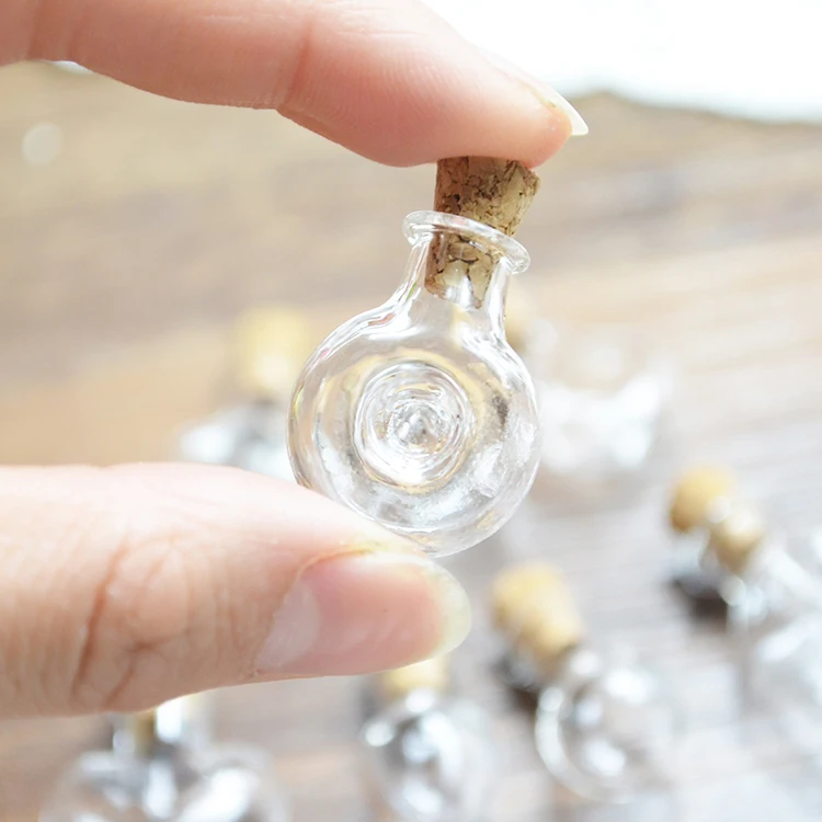 10pieces/veľa zmiešané tvar korku sklo mini fľaša 20 mm malé kúzlo gass fľaša sklenená ampulka prívesok