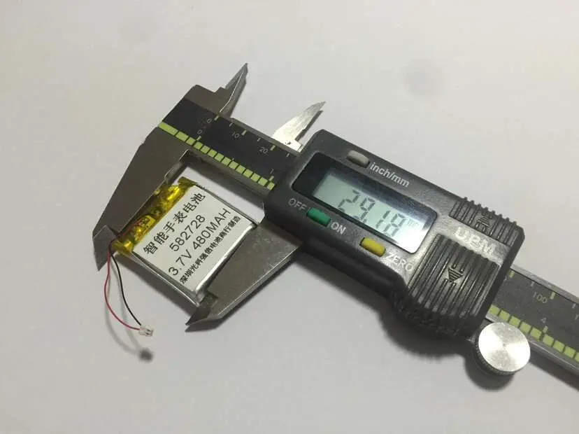 Pôvodné autentické deti GPS polohy inteligentné Q50 telefón sledovať 3,7 V lítiová batéria 582728 Nabíjateľná Li-ion Bunky