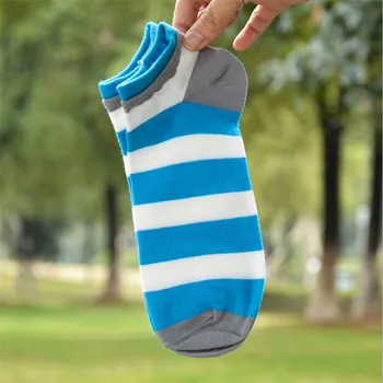 Hot predaj! ponožky mužov bavlna jar, v lete a na jeseň prekladané bavlna farebné šaty mužov a mužov krátke ponožky